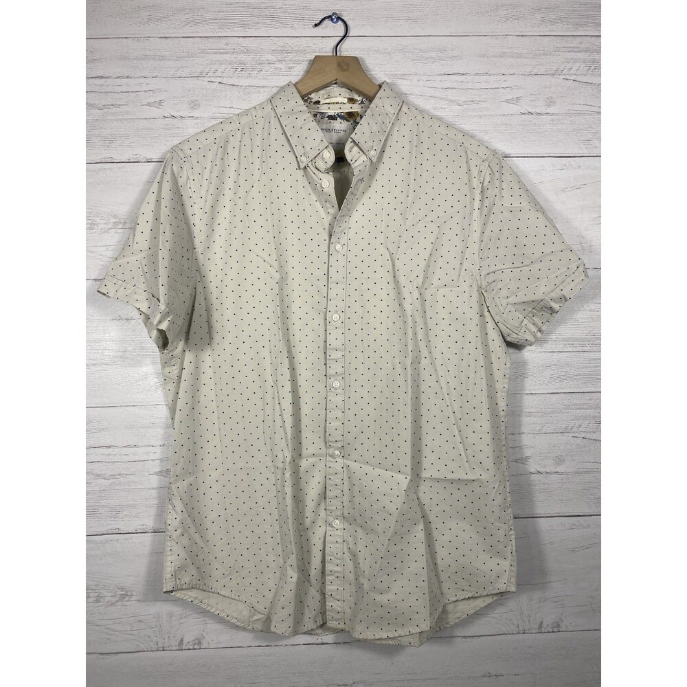 Denim & Flower Shirt Mens Large White Blue Pattern Ricky Singh Short Sleeve EUC